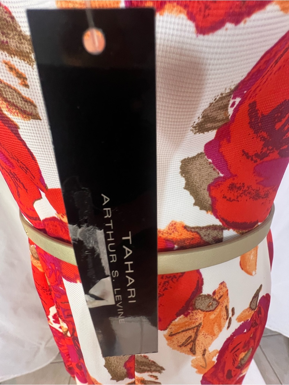 Tahari by Arthur S. Levine Dress Red & Orange Floral Short Sleeves Sheath 10 👍 - Picture 8 of 11